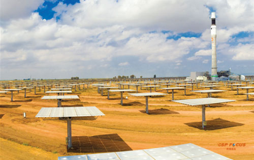 福斯參與位于西班牙Gemasolar的全球首個熔鹽塔式光熱發(fā)電項目,提供產(chǎn)品支持(圖片由Torresol能源提供) 福斯參與位于西班牙Gemasolar的全球首個熔鹽塔式光熱發(fā)電項目,提供產(chǎn)品支持(圖片由Torresol能源提供)