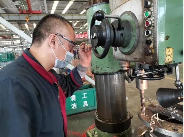 西安泵閥總廠:大口徑絕緣接頭產(chǎn)品發(fā)往中俄天然氣管線(xiàn)長(zhǎng)嶺——永清段建設(shè)中 西安泵閥總廠:大口徑絕緣接頭產(chǎn)品發(fā)往中俄天然氣管線(xiàn)長(zhǎng)嶺——永清段建設(shè)中