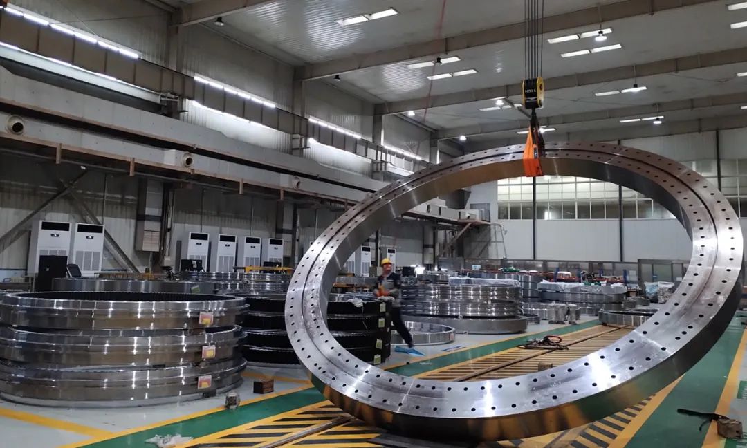 瓦軸集團14兆瓦變槳軸承批量出口 瓦軸集團14兆瓦變槳軸承批量出口
