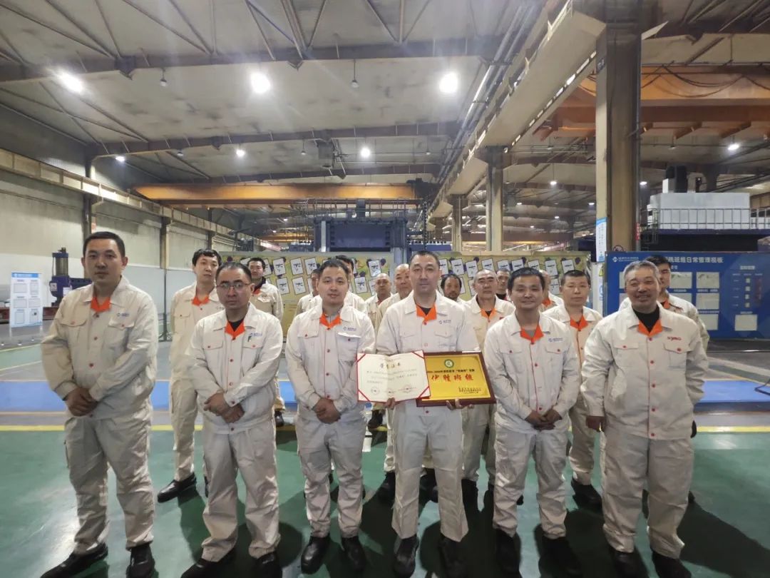 沈陽機(jī)床龍門銑班組獲評沈陽市“安康杯”競賽優(yōu)勝班組