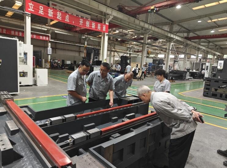 寧江機(jī)床公司董事長高超帶隊(duì)開展端午節(jié)后安全環(huán)保大檢查 寧江機(jī)床公司董事長高超帶隊(duì)開展端午節(jié)后安全環(huán)保大檢查