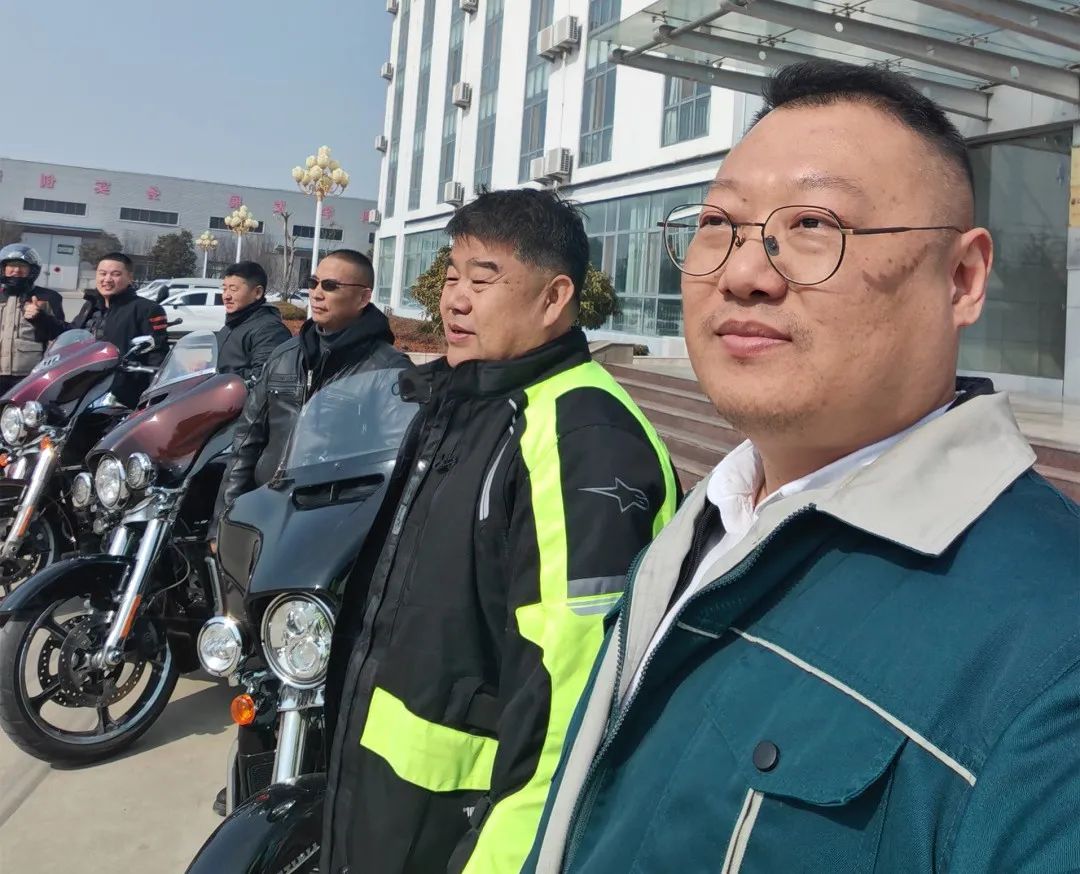 開元軸承熱烈歡迎盛陽集團(tuán)領(lǐng)導(dǎo)到訪交流洽談 開元軸承熱烈歡迎盛陽集團(tuán)領(lǐng)導(dǎo)到訪交流洽談