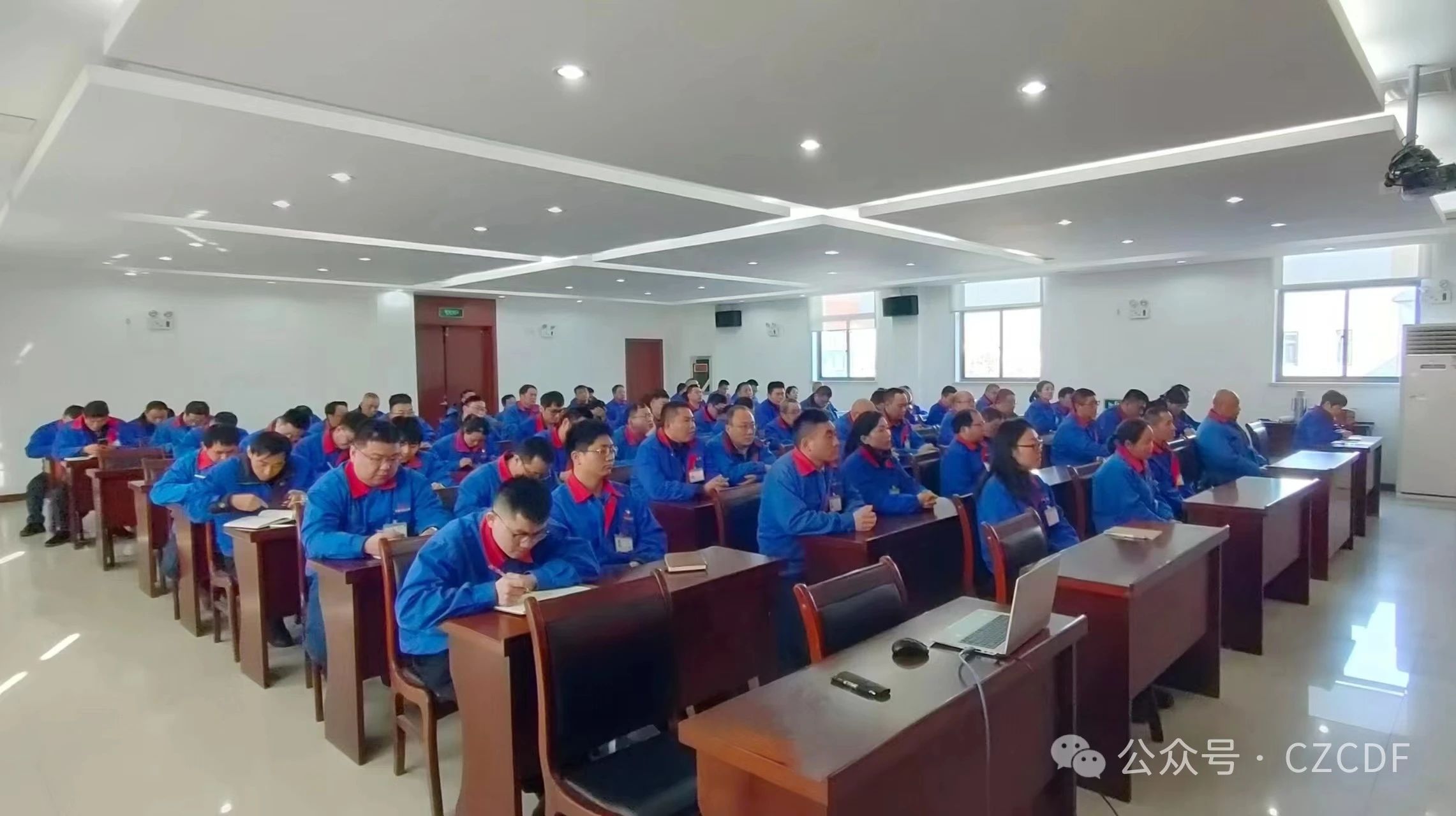 常輔股份召開2024年度工作總結(jié)、表彰大會(huì)暨安全生產(chǎn)宣講會(huì) 常輔股份召開2024年度工作總結(jié)、表彰大會(huì)暨安全生產(chǎn)宣講會(huì)