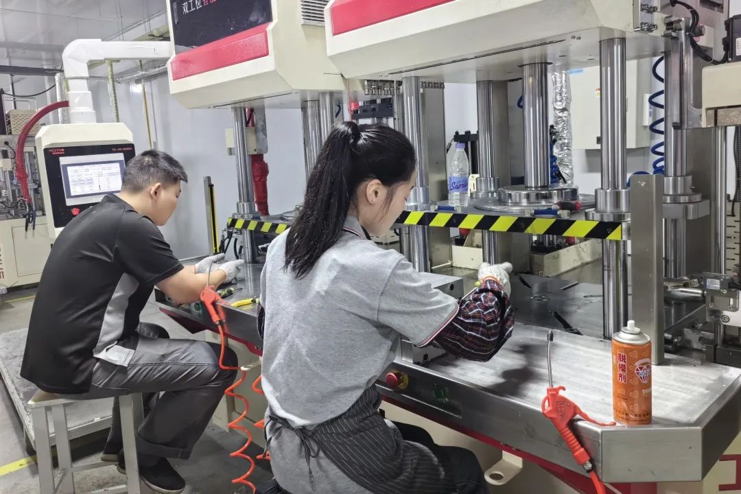 開(kāi)工!投產(chǎn)!龍泉唐工閥門、鈞利閥門、銀騰閥門等項(xiàng)目火熱“開(kāi)跑” 開(kāi)工!投產(chǎn)!龍泉唐工閥門、鈞利閥門、銀騰閥門等項(xiàng)目火熱“開(kāi)跑”