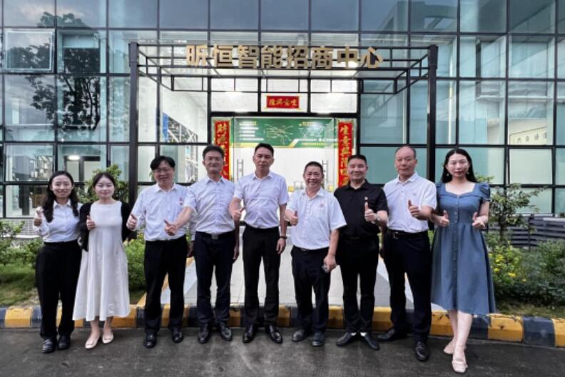 廣州市委兩新工委、市非公經(jīng)濟(jì)組織黨委領(lǐng)導(dǎo)蒞臨昕恒泵業(yè)調(diào)研指導(dǎo) 廣州市委兩新工委、市非公經(jīng)濟(jì)組織黨委領(lǐng)導(dǎo)蒞臨昕恒泵業(yè)調(diào)研指導(dǎo)