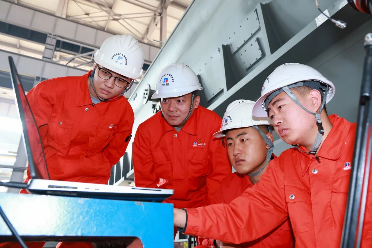 哈電電機(jī)榮獲“測量管理體系優(yōu)秀企業(yè)”稱號 哈電電機(jī)榮獲“測量管理體系優(yōu)秀企業(yè)”稱號